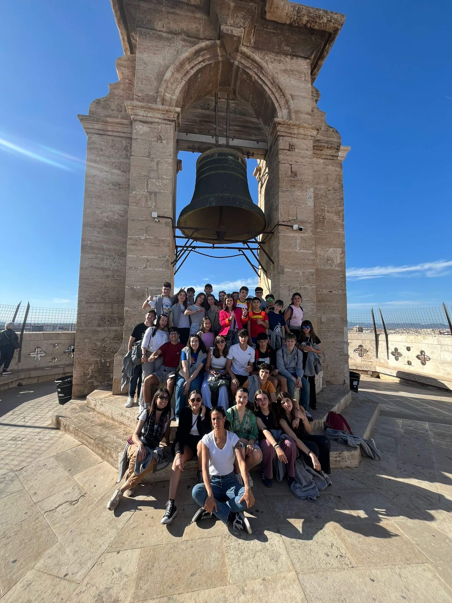 foto carmen guia 11 carmen with a big tourist group