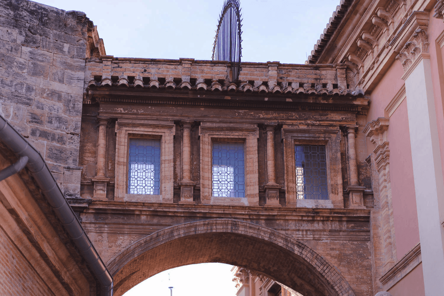 valencia cathedral bridge