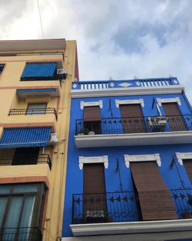 Casas en el barrio cabañal mostradas en el tour privado por Valencia