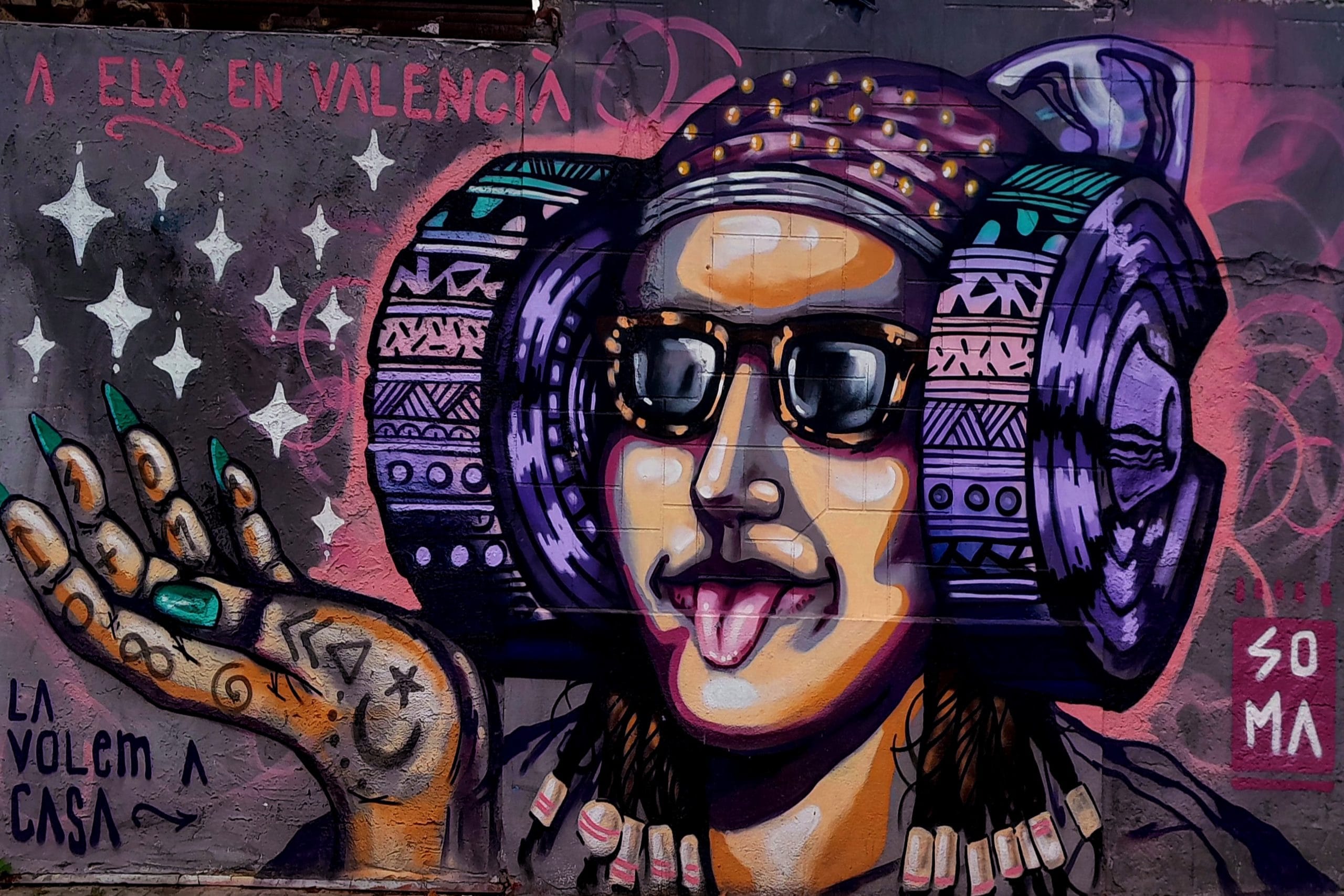 portada streetart graffiti in el carmen neighbourhood valencia