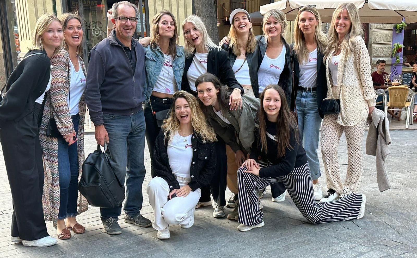 WhatsApp Image 2024-04-22 at 18.24.38 (1) alessandro with a group of tourists